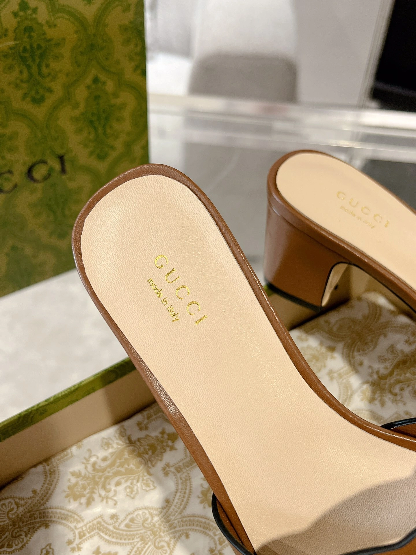 COCO-- 6u33i 782413 AAAZG 2535 sheepskin Heel height：5.5CM item:E-X032D0225